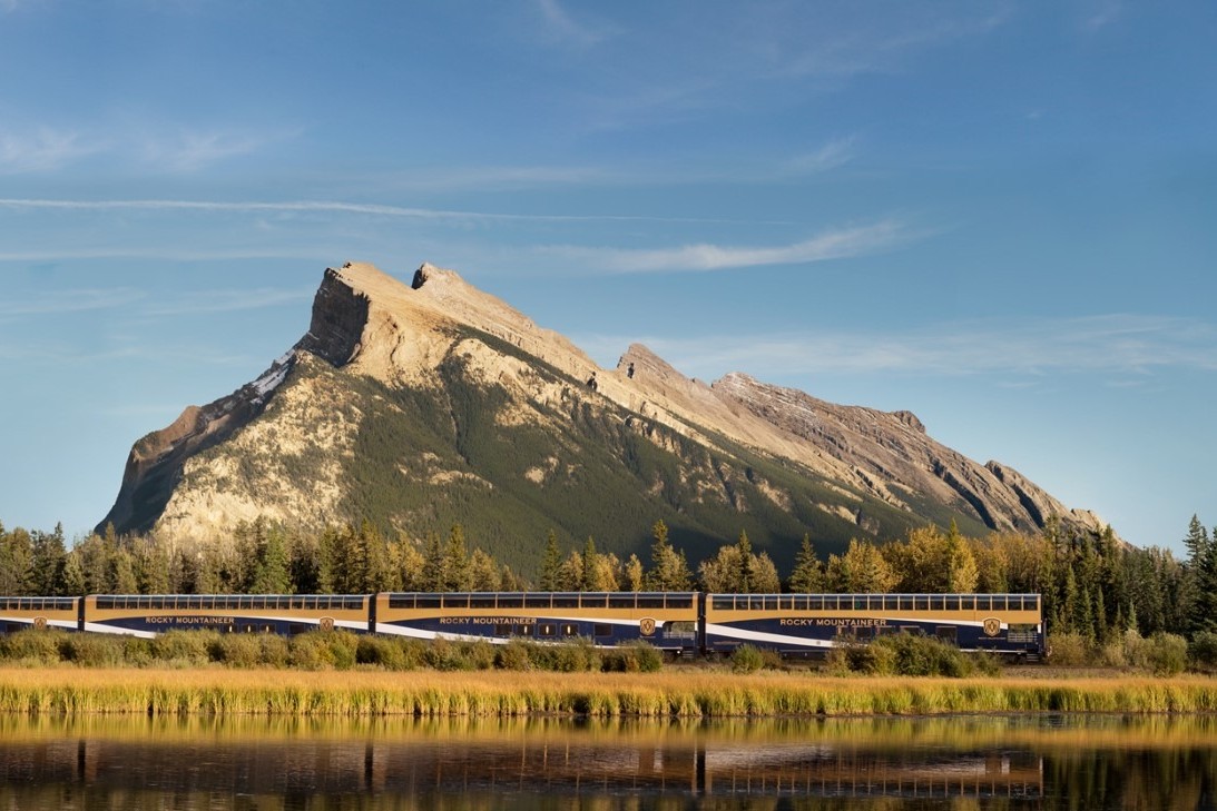 canadian train trip through the rockies